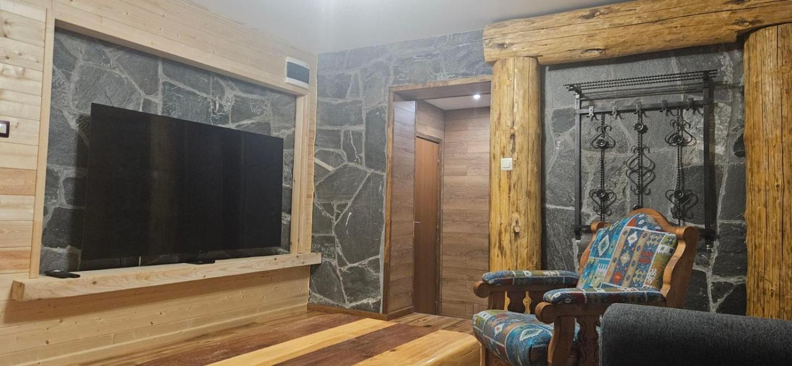 Algara Hut Hotell Panichishte Exteriör bild
